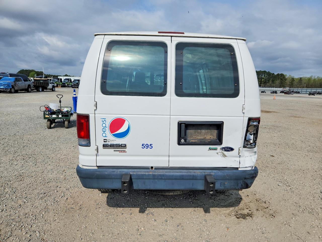 2013 FORD ECONOLINE
