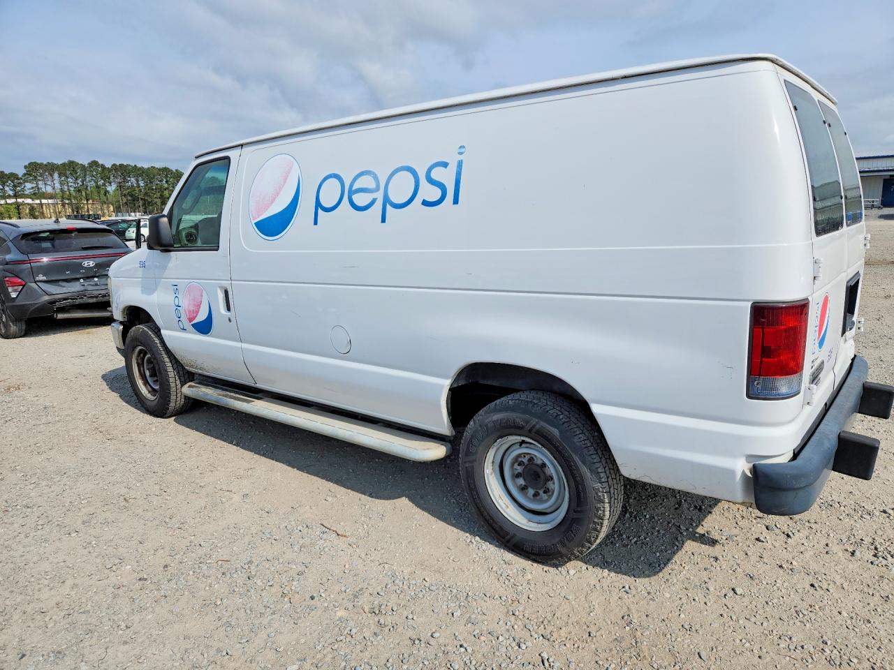 2013 FORD ECONOLINE