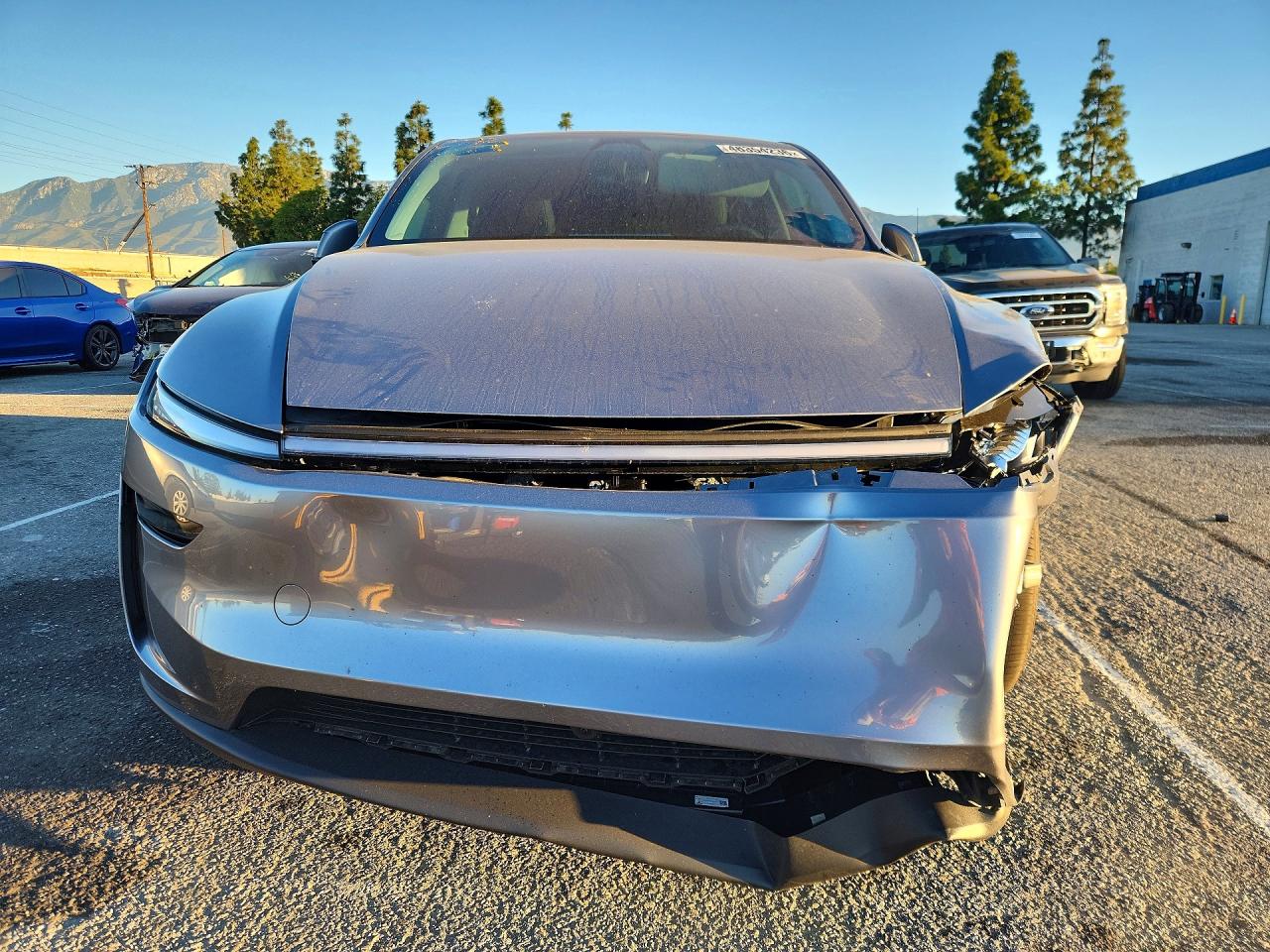 2026 TESLA MODEL Y