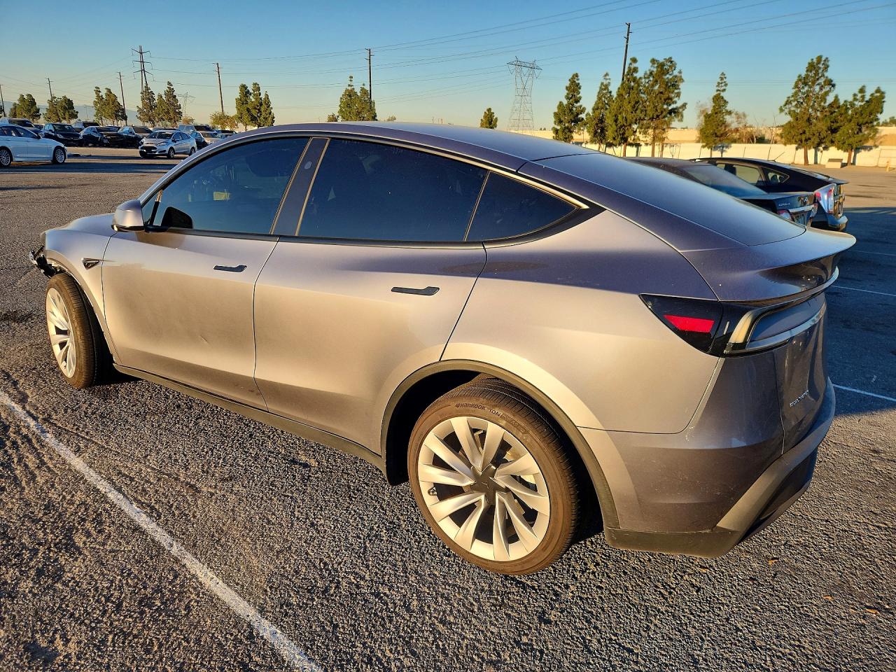 2026 TESLA MODEL Y