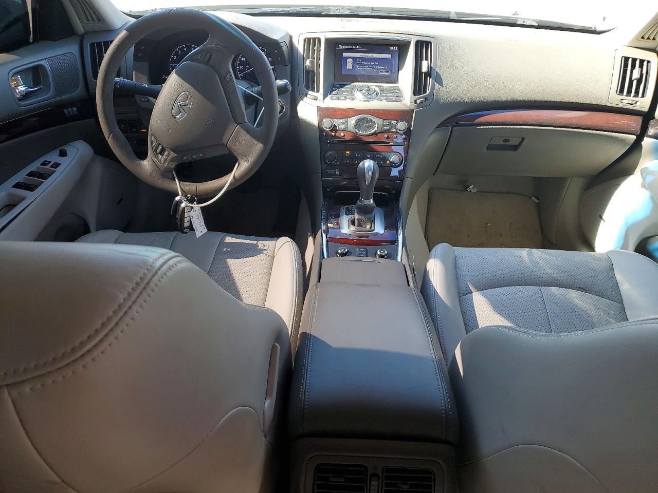 2012 INFINITI G37
