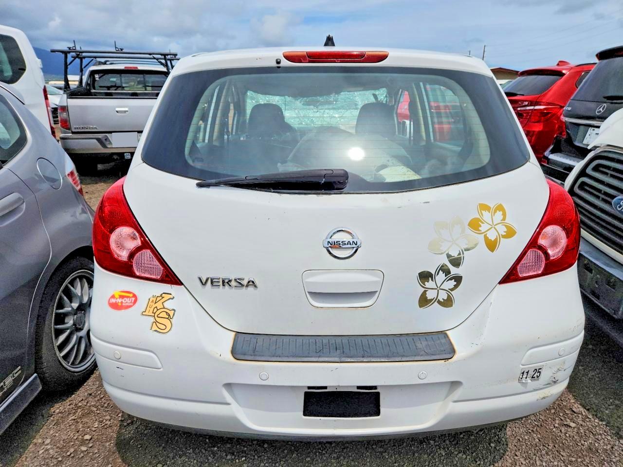 2011 NISSAN VERSA