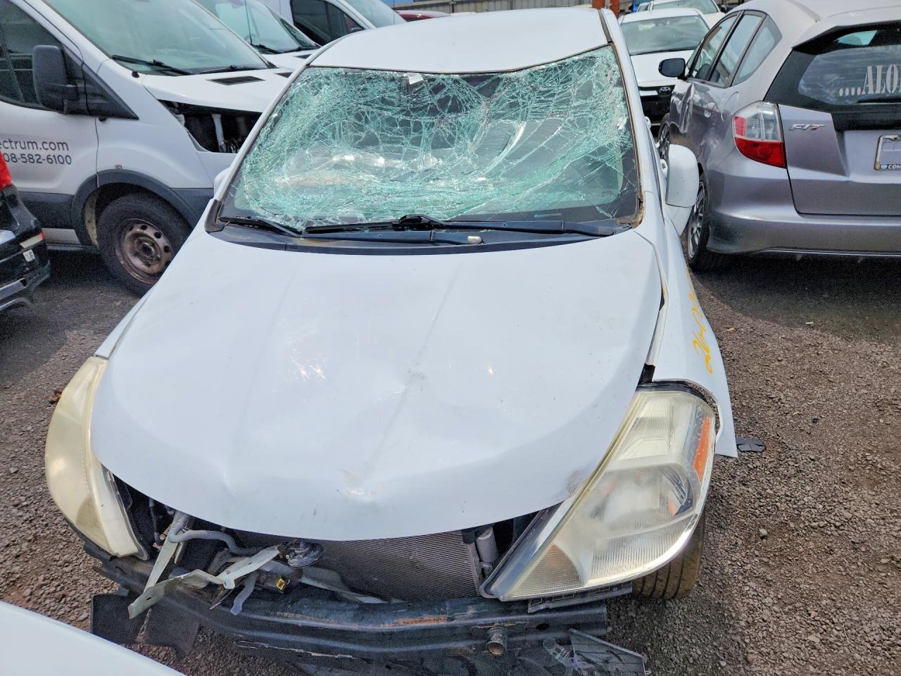 2011 NISSAN VERSA