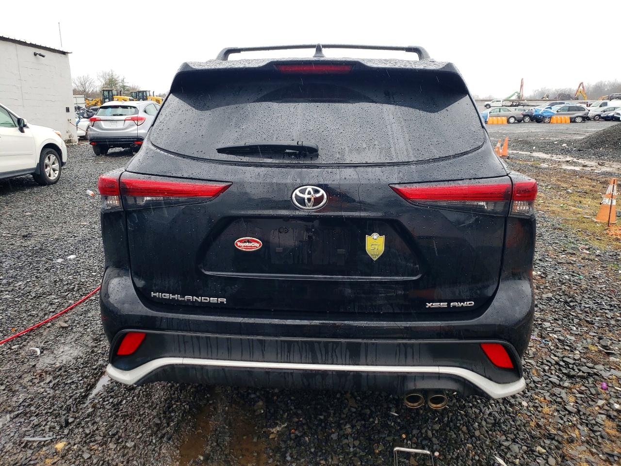 2023 TOYOTA HIGHLANDER