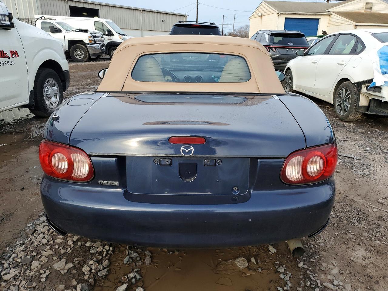 2003 MAZDA MX5