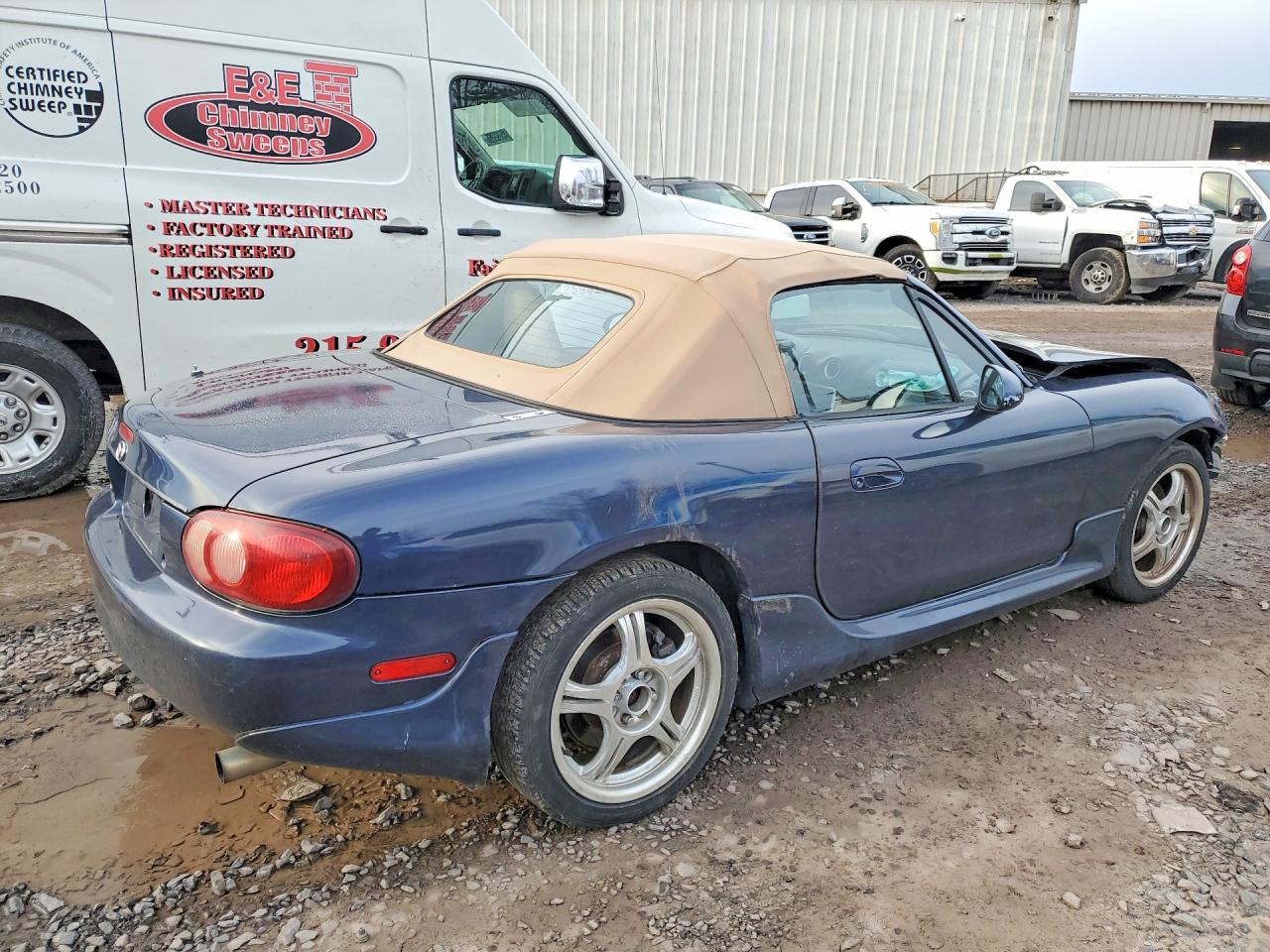 2003 MAZDA MX5