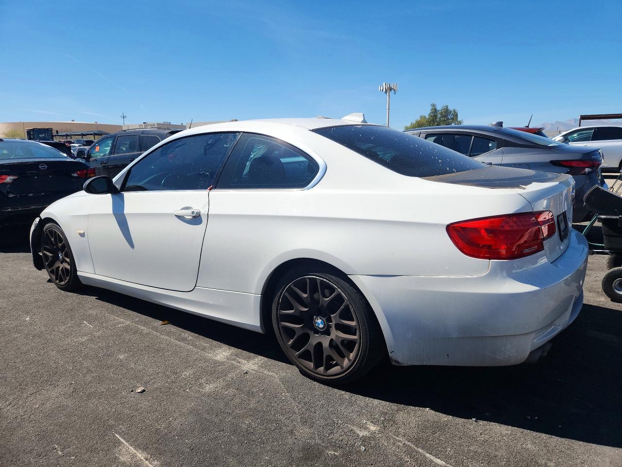 2011 BMW 3 SERIES