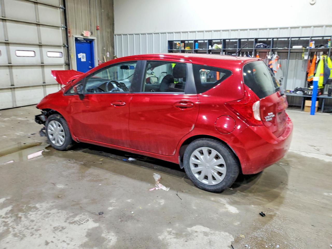 2015 NISSAN VERSA