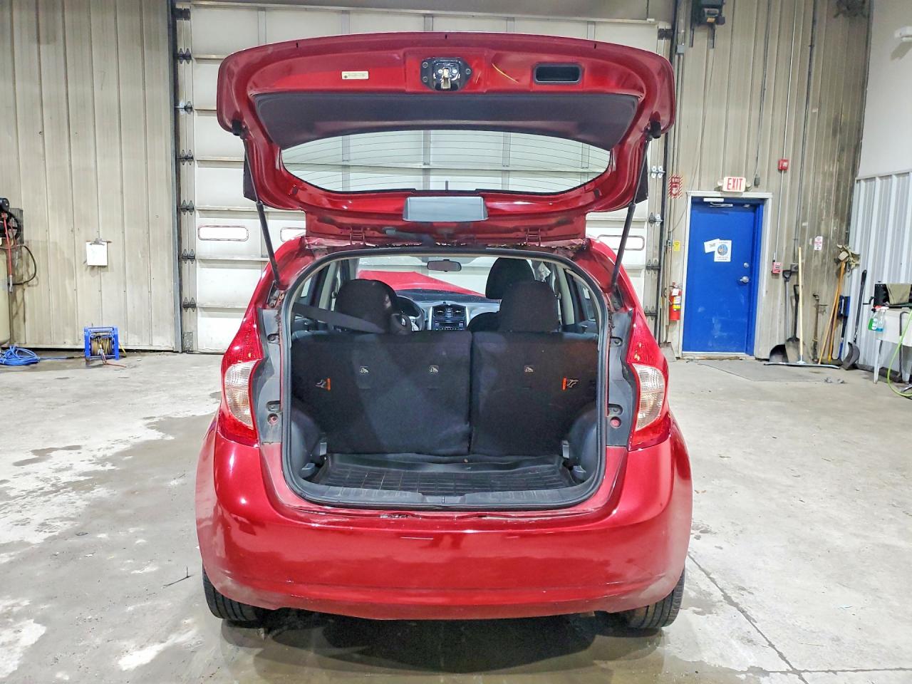 2015 NISSAN VERSA