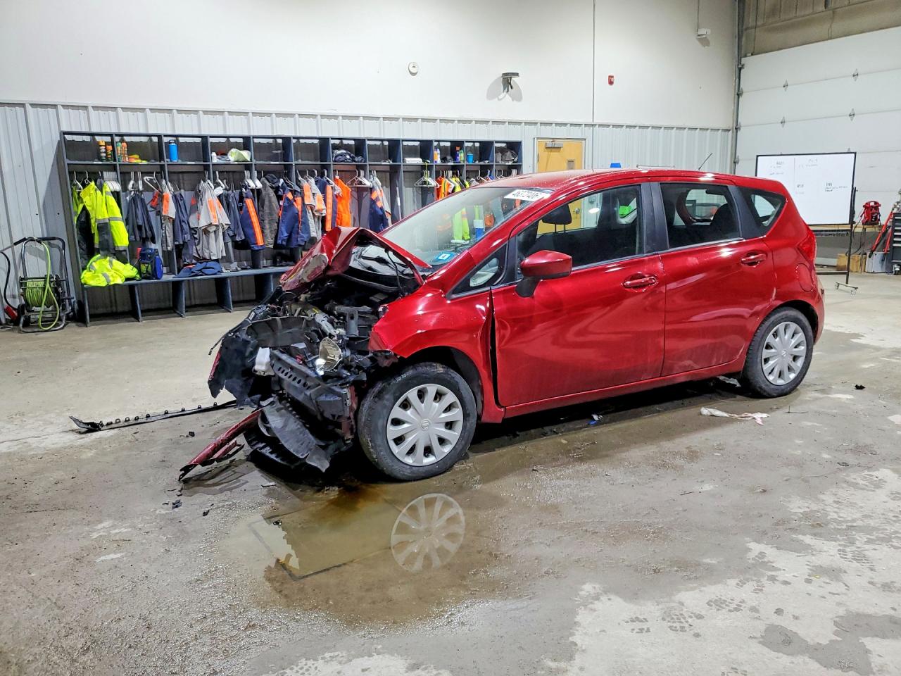 2015 NISSAN VERSA