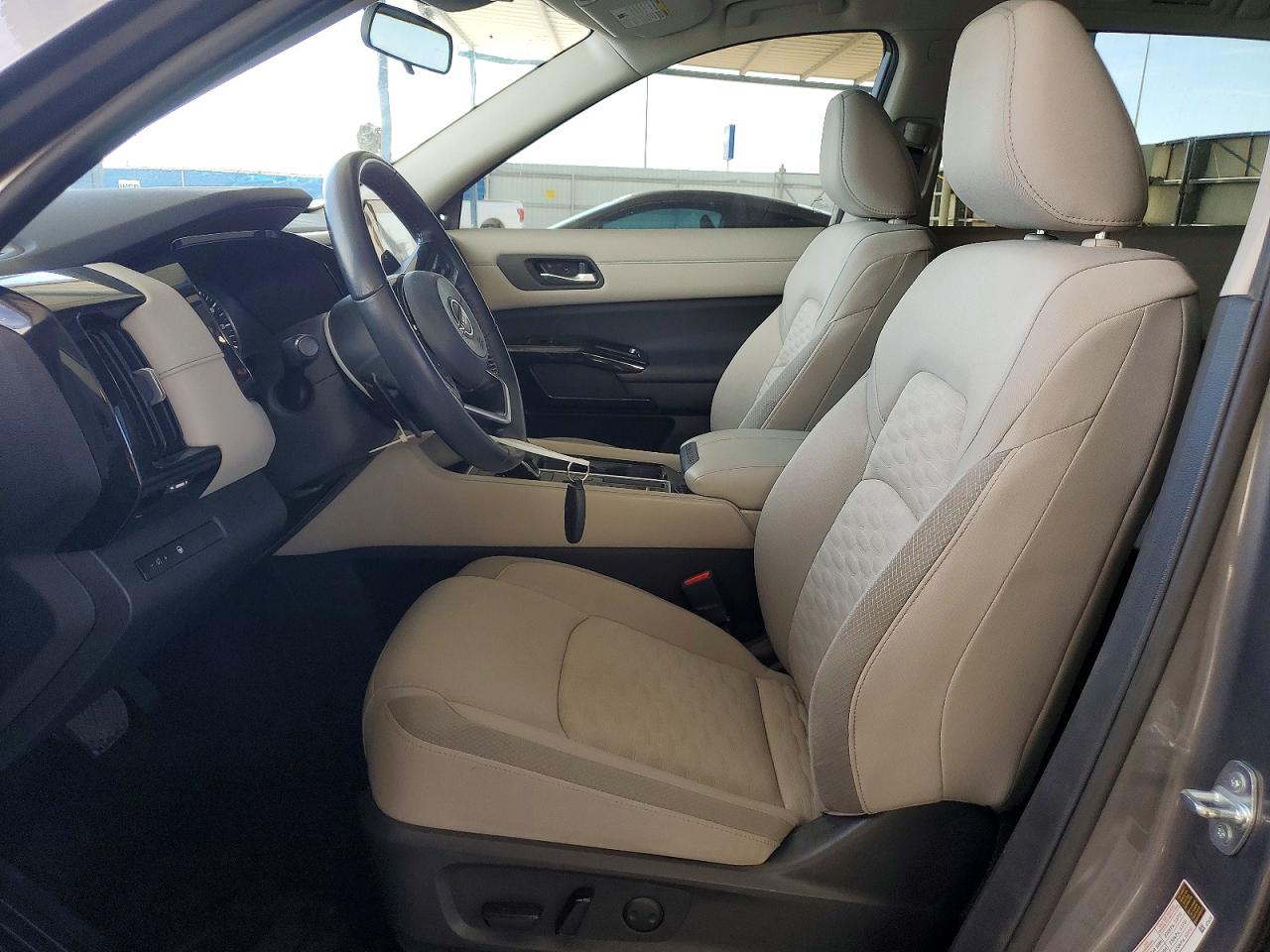2022 NISSAN PATHFINDER
