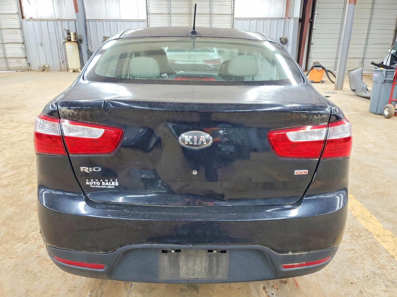 2015 KIA RIO