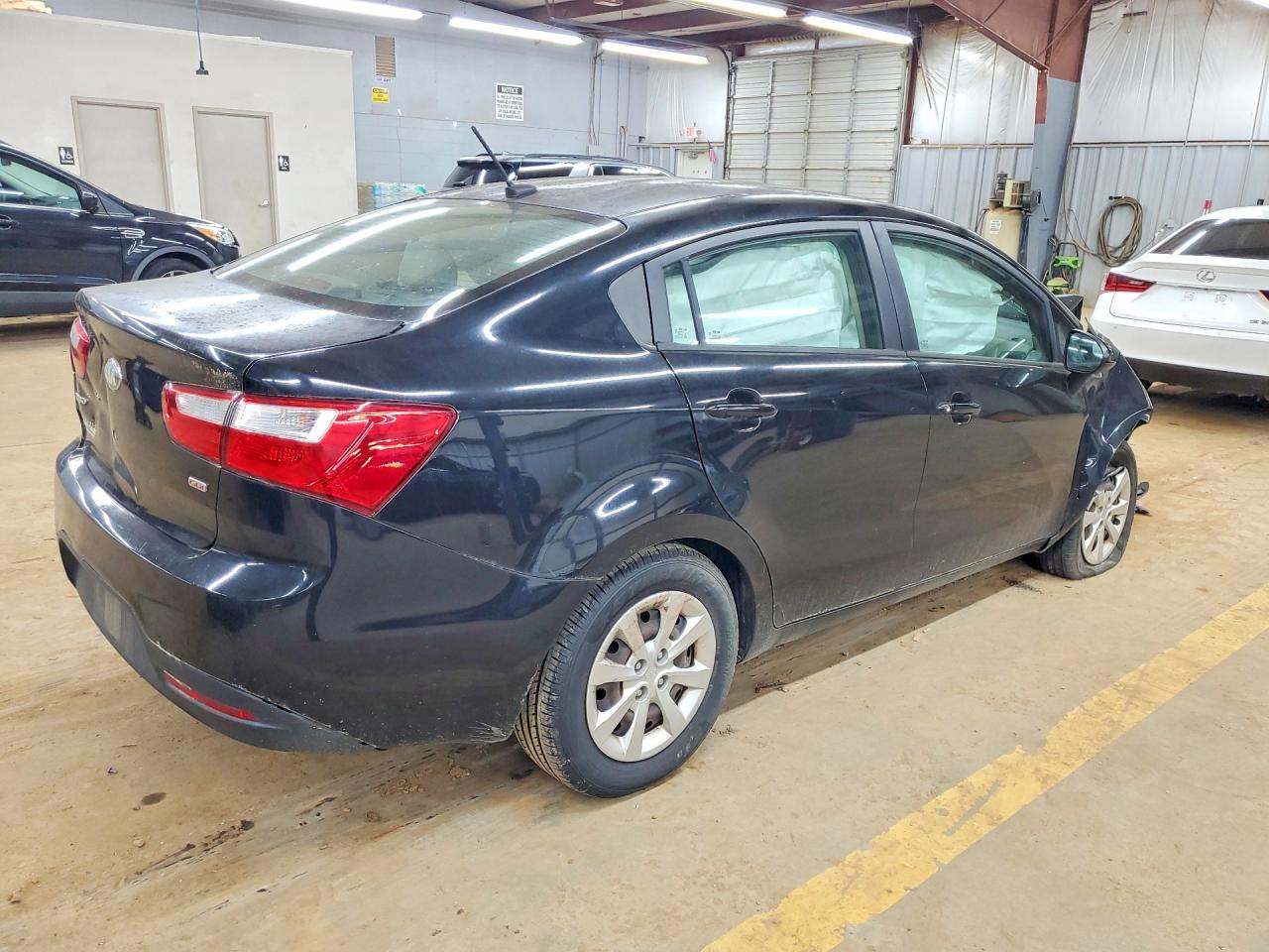2015 KIA RIO