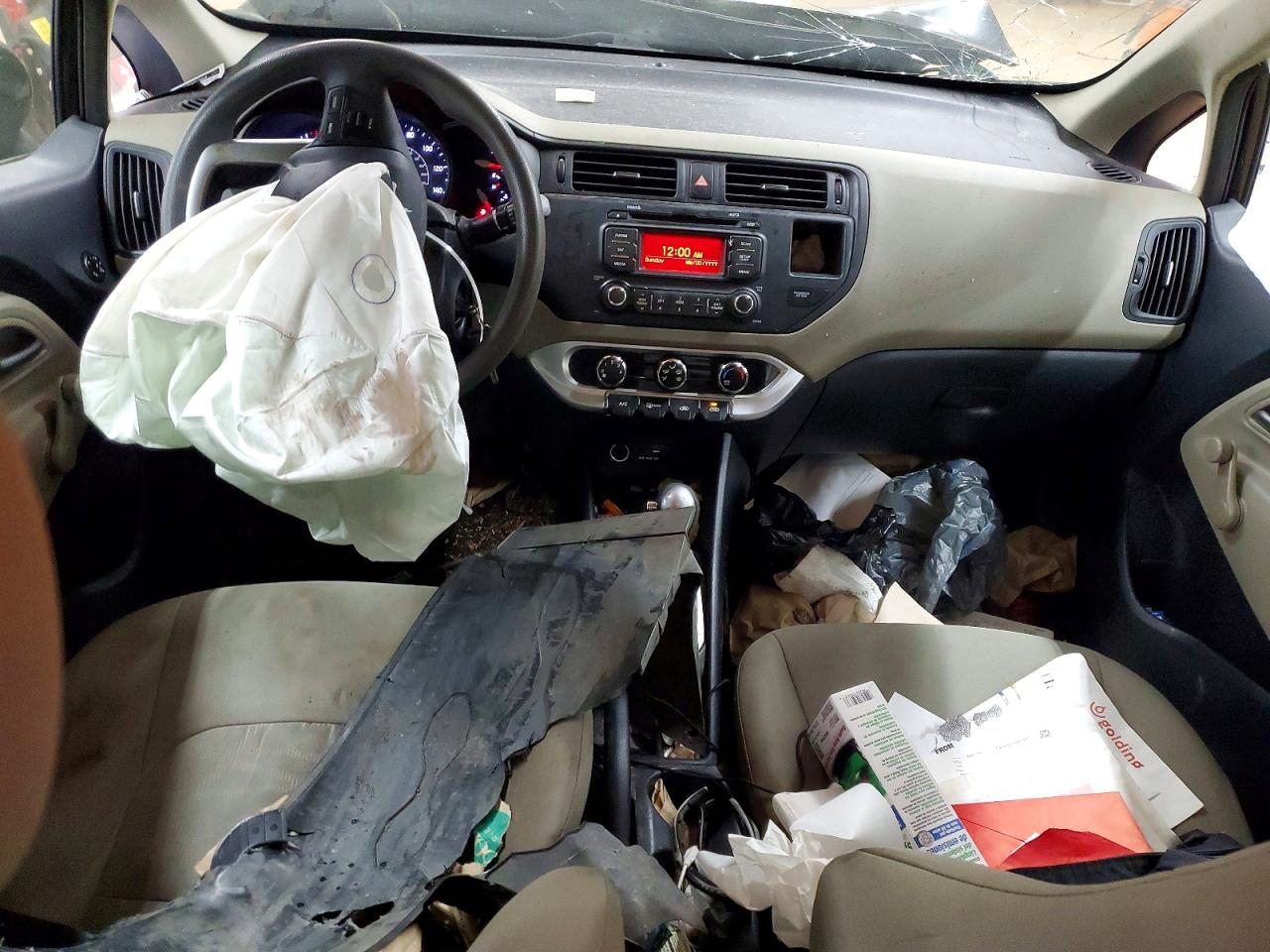 2015 KIA RIO