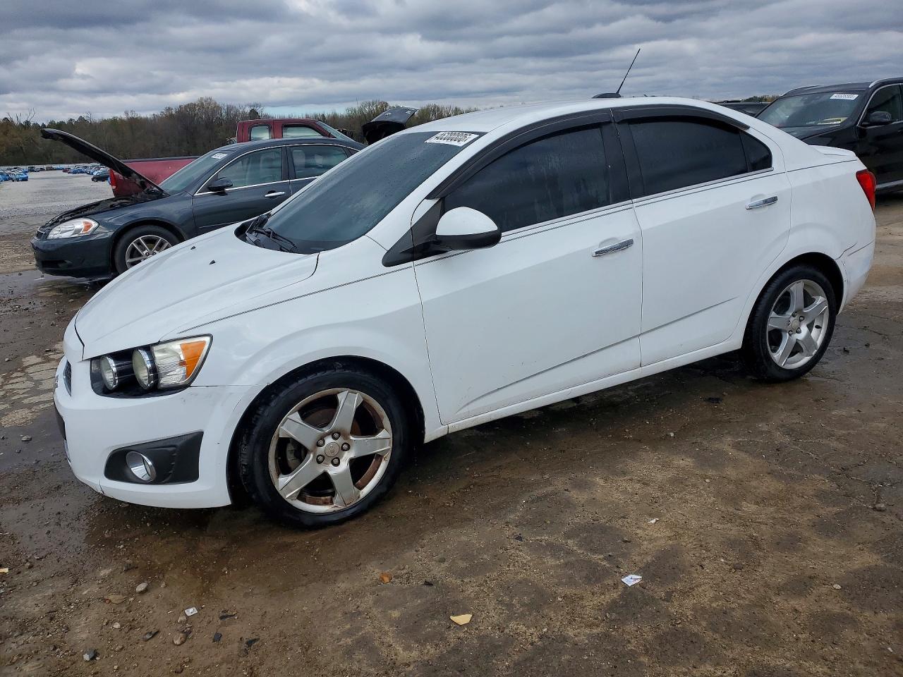 2015 CHEVROLET SONIC