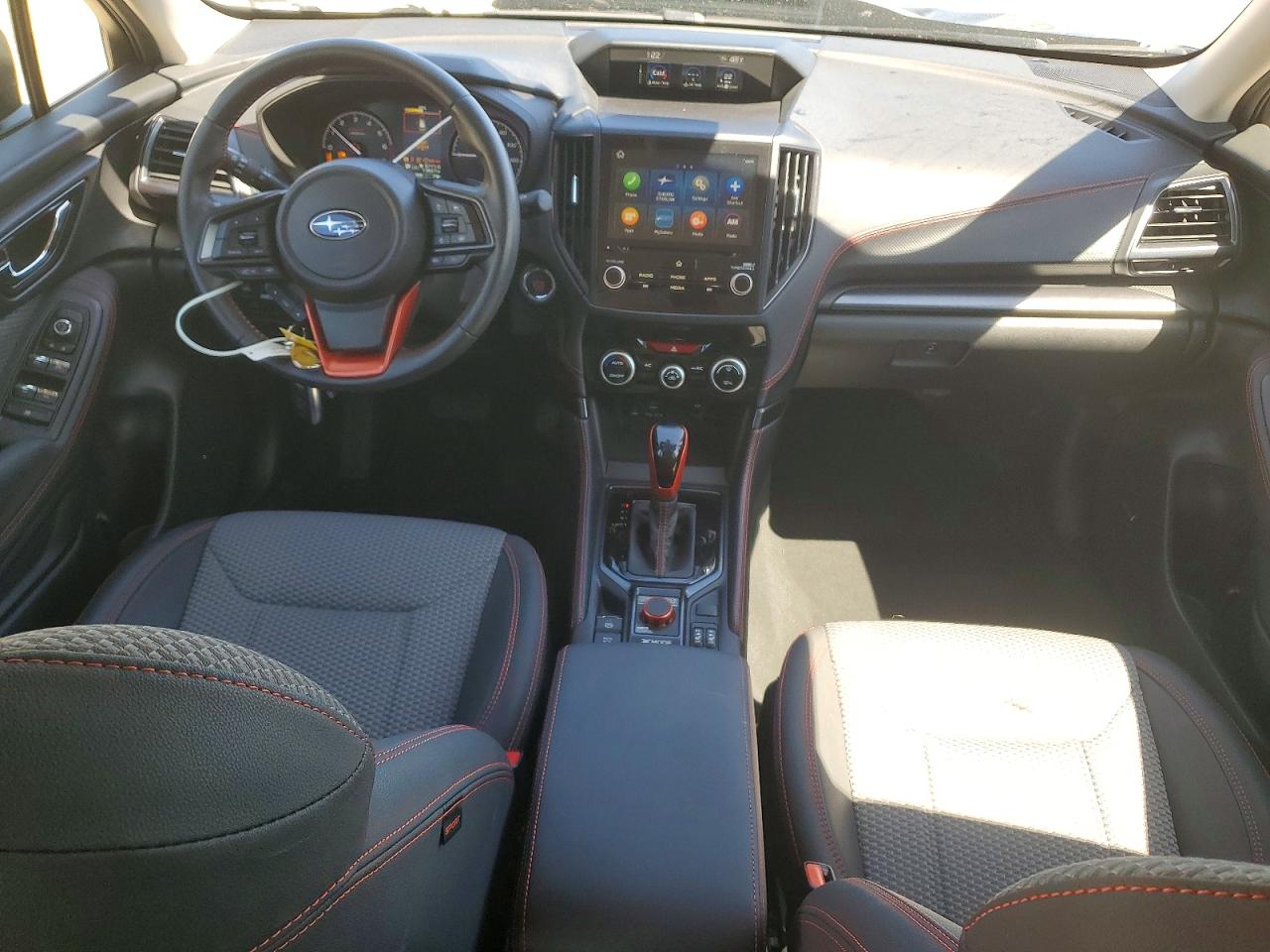 2023 SUBARU FORESTER