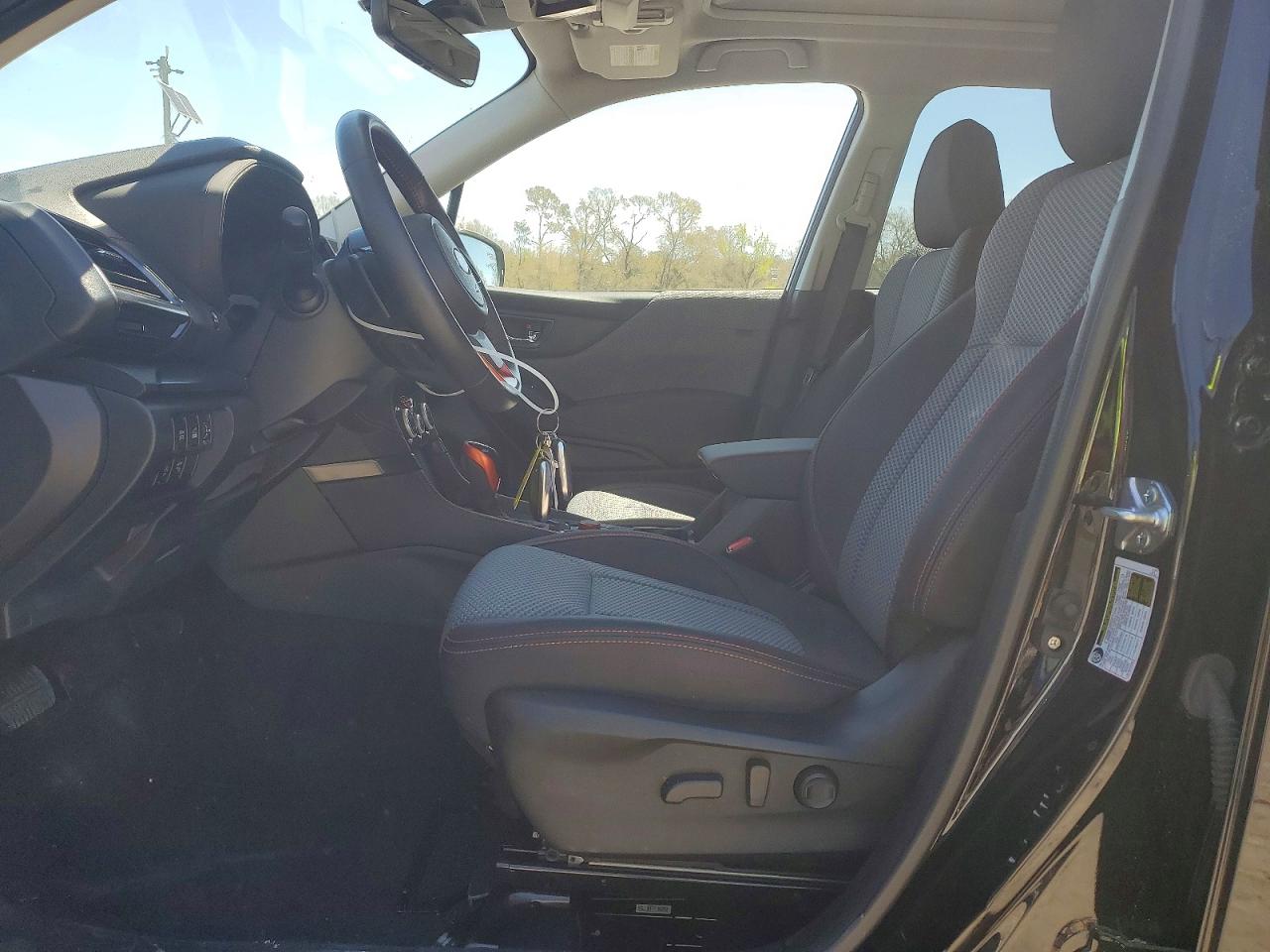 2023 SUBARU FORESTER