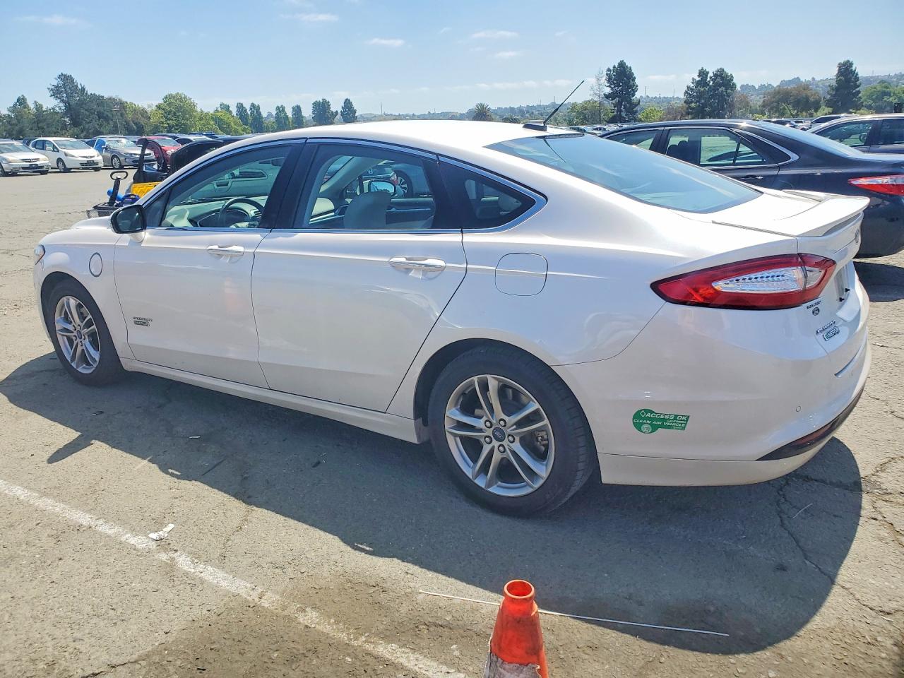 2016 FORD FUSION