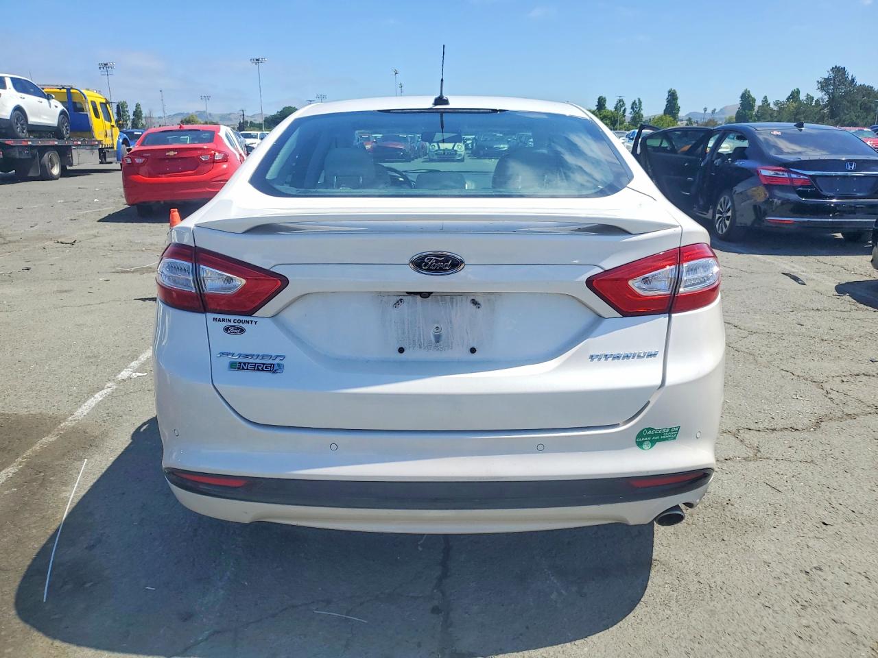 2016 FORD FUSION