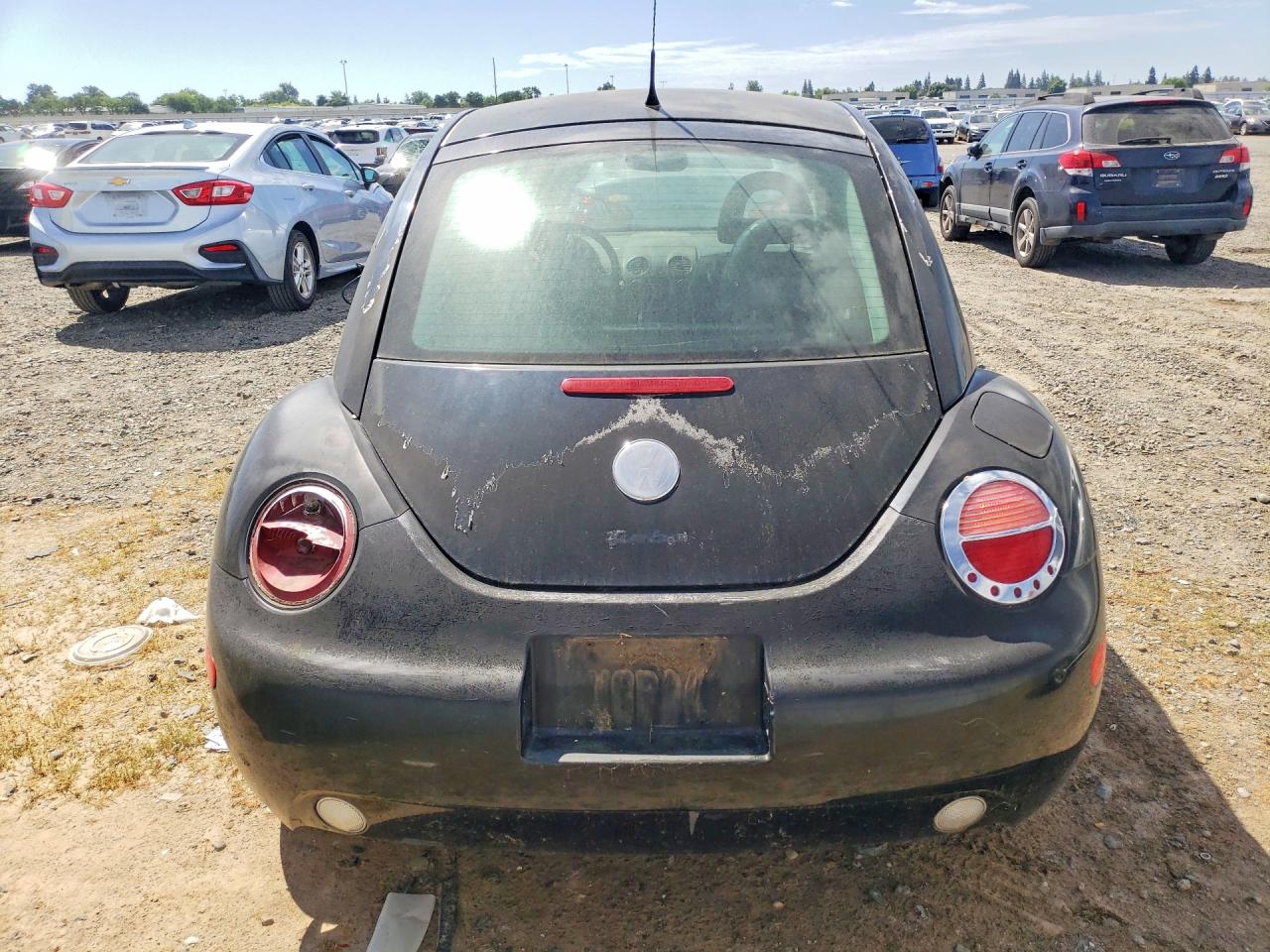 2002 VOLKSWAGEN BEETLE