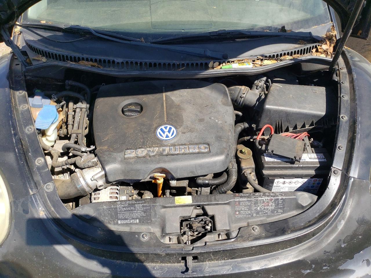 2002 VOLKSWAGEN BEETLE