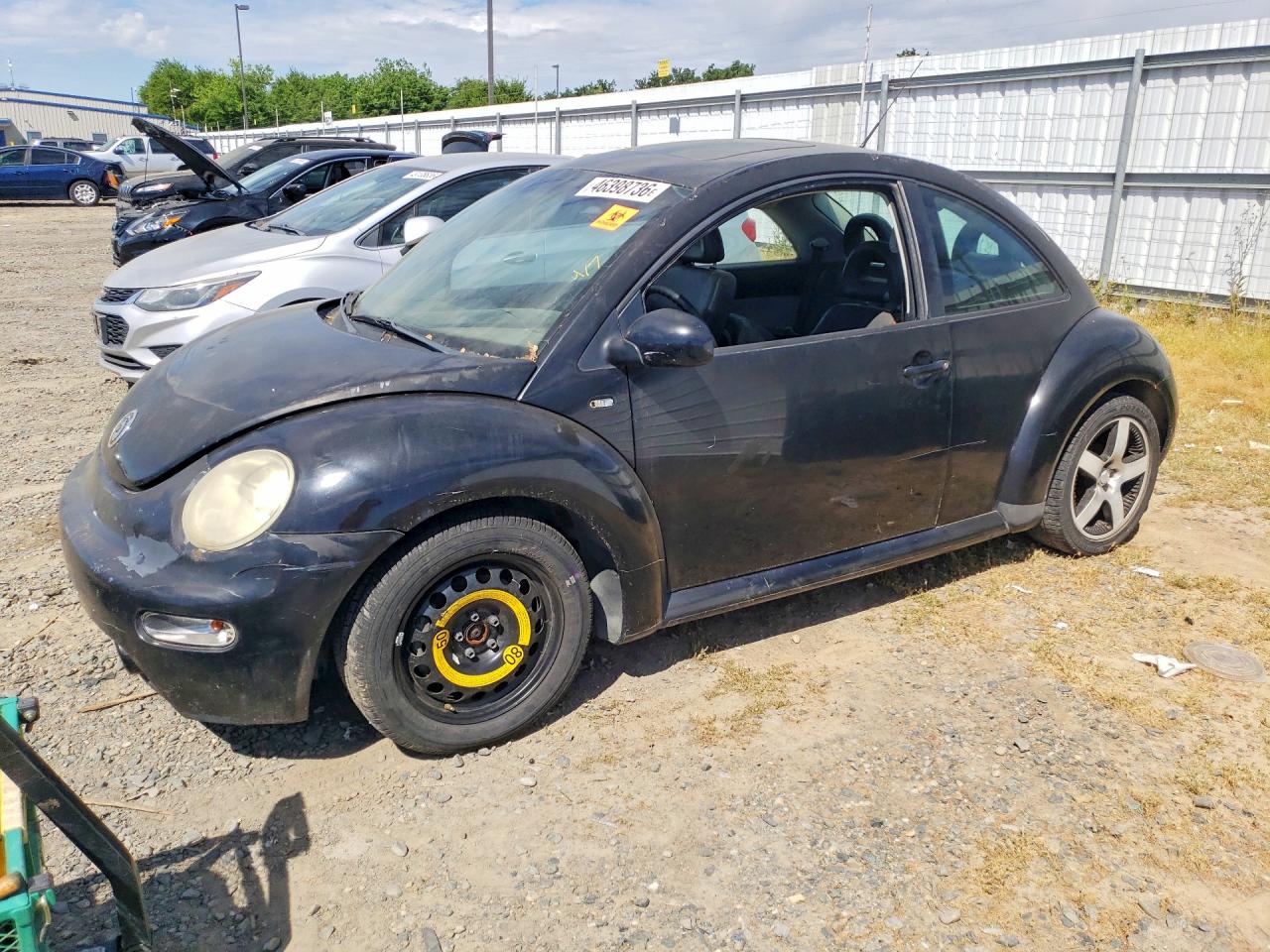 2002 VOLKSWAGEN BEETLE