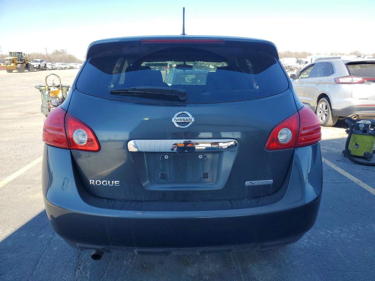 2013 NISSAN ROGUE