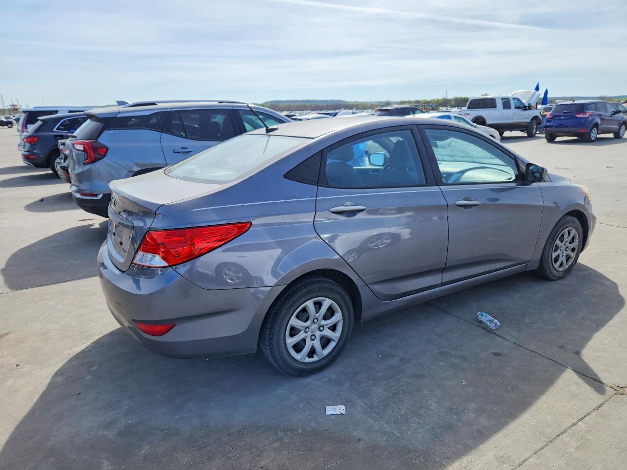 2013 HYUNDAI ACCENT