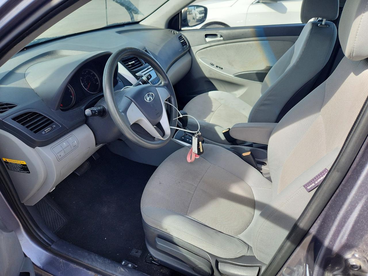 2013 HYUNDAI ACCENT