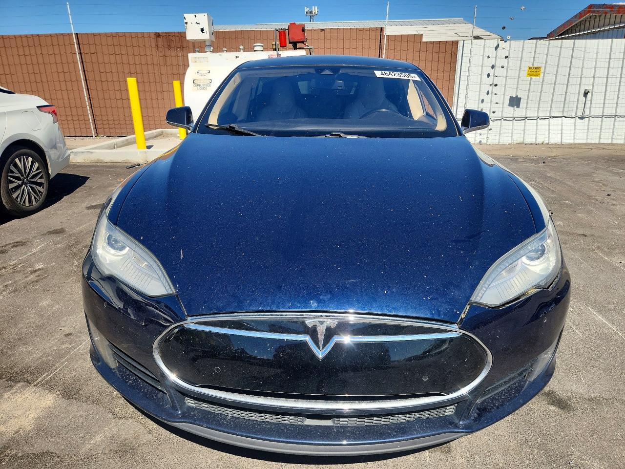 2015 TESLA MODEL S