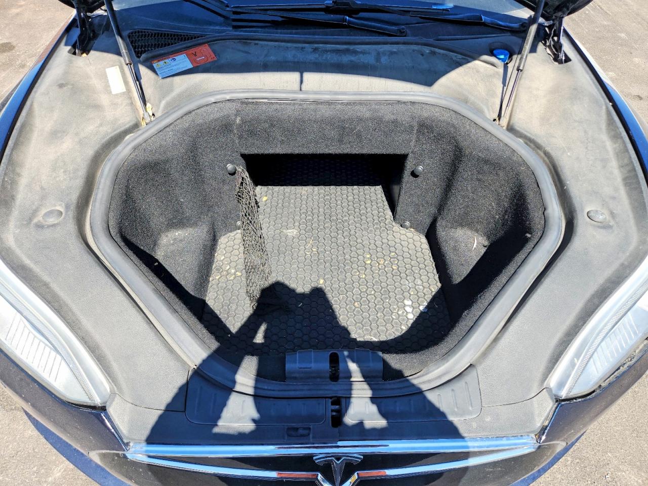 2015 TESLA MODEL S
