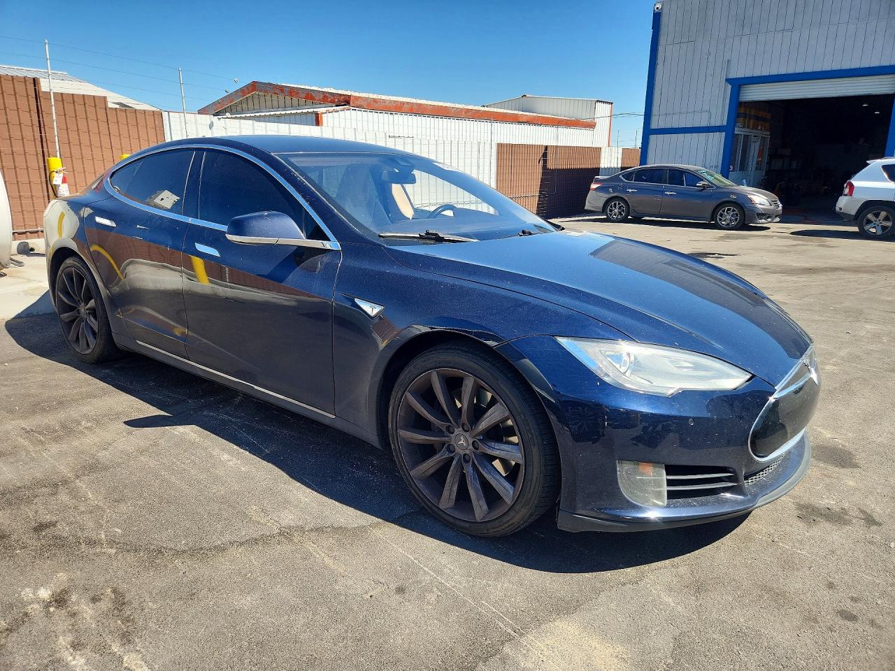 2015 TESLA MODEL S