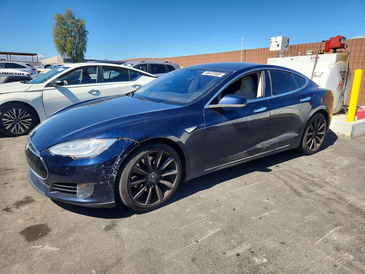 2015 TESLA MODEL S