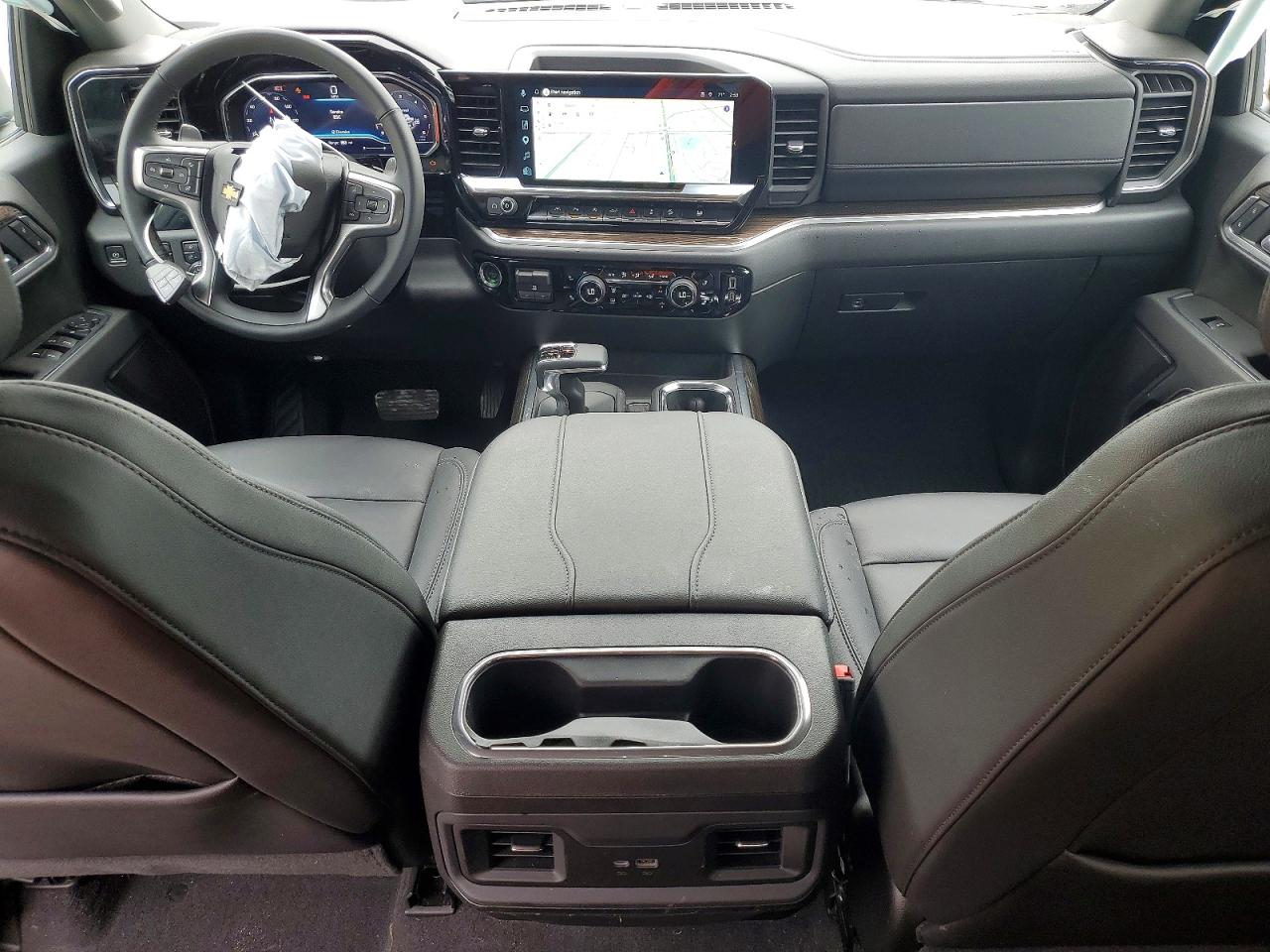 2025 CHEVROLET SILVERADO