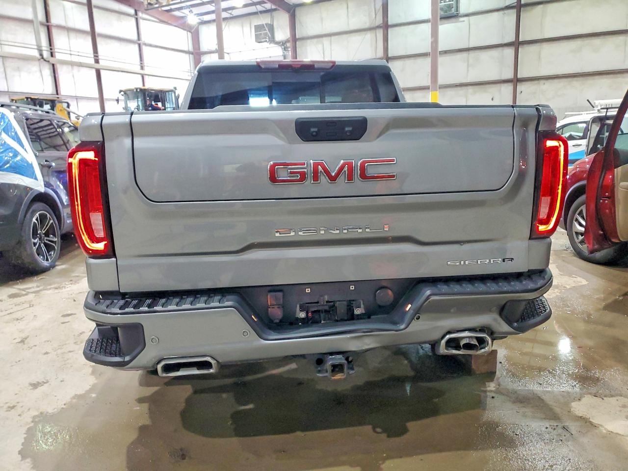 2024 GMC SIERRA