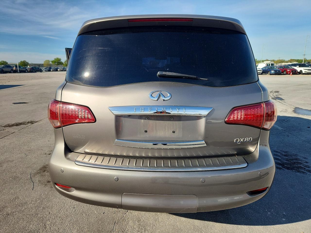 2014 INFINITI QX80