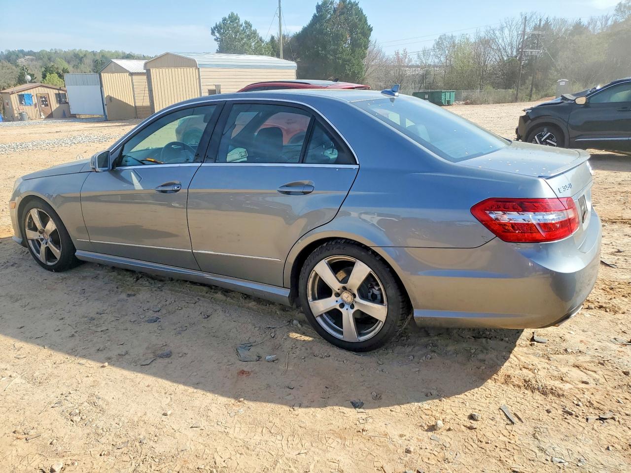2011 MERCEDES-BENZ E-CLASS