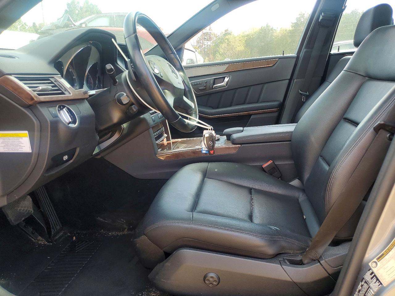 2011 MERCEDES-BENZ E-CLASS