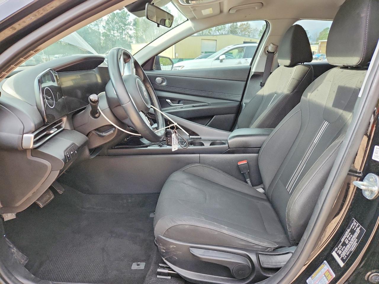 2023 HYUNDAI ELANTRA