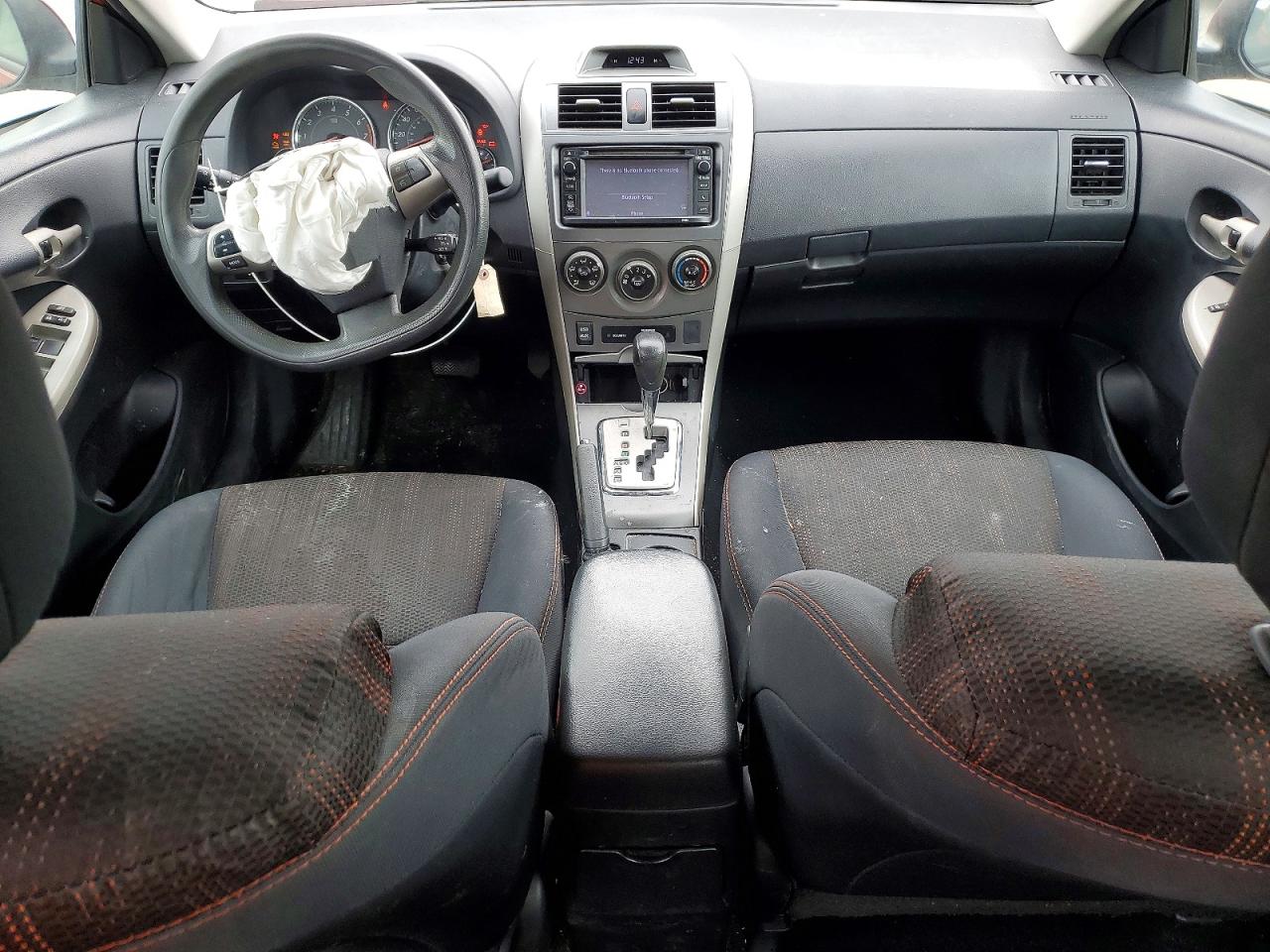 2013 TOYOTA COROLLA
