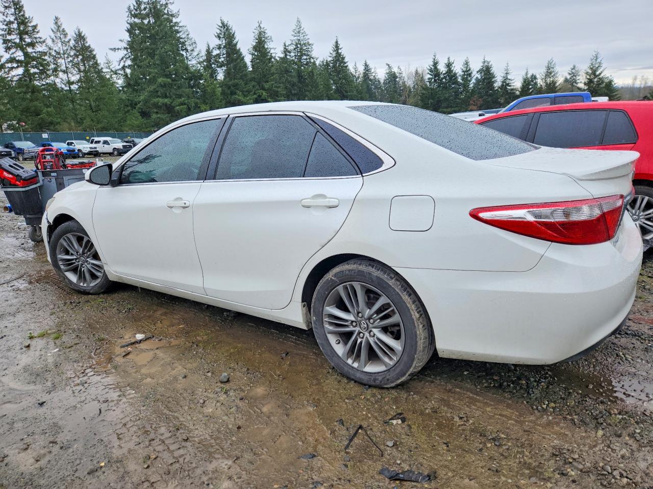2016 TOYOTA CAMRY