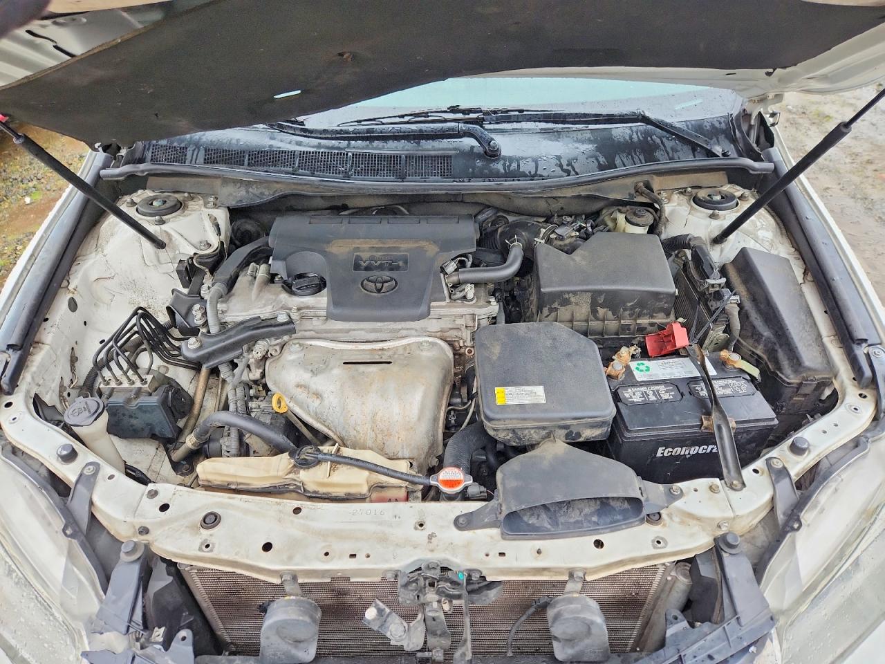 2016 TOYOTA CAMRY
