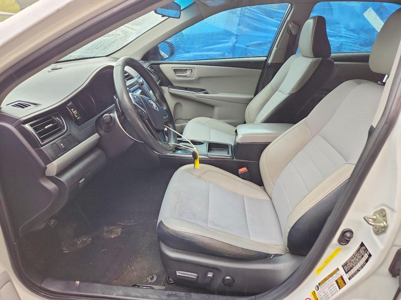2016 TOYOTA CAMRY