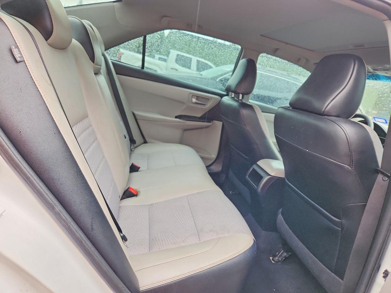 2016 TOYOTA CAMRY