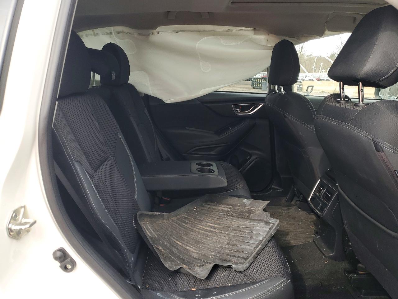 2019 SUBARU FORESTER