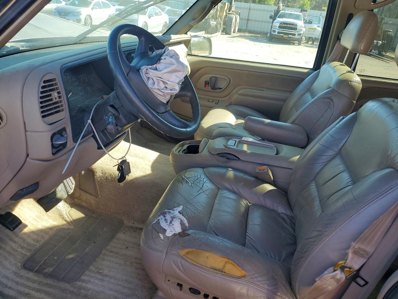 1999 CHEVROLET TAHOE
