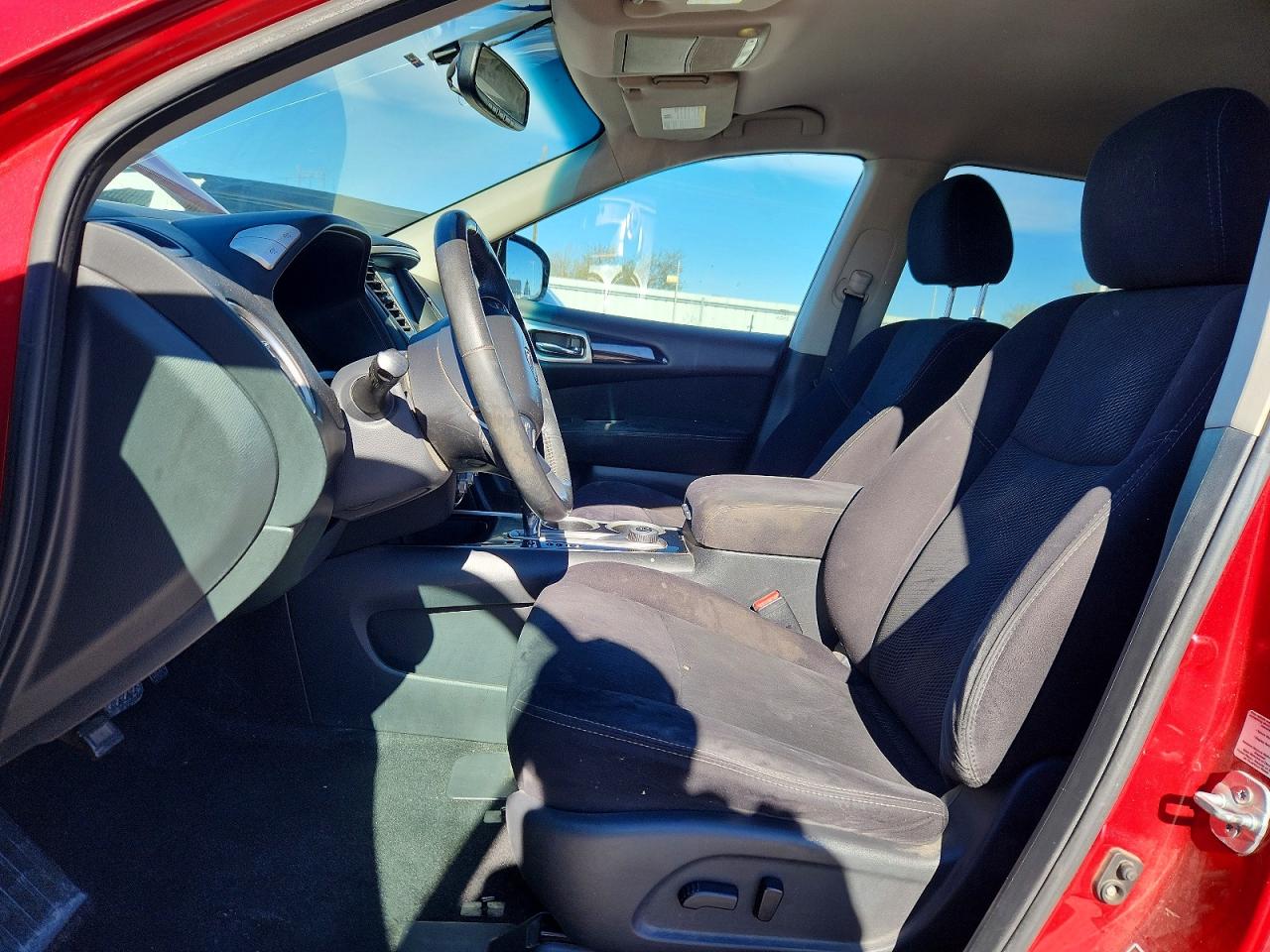 2016 NISSAN PATHFINDER