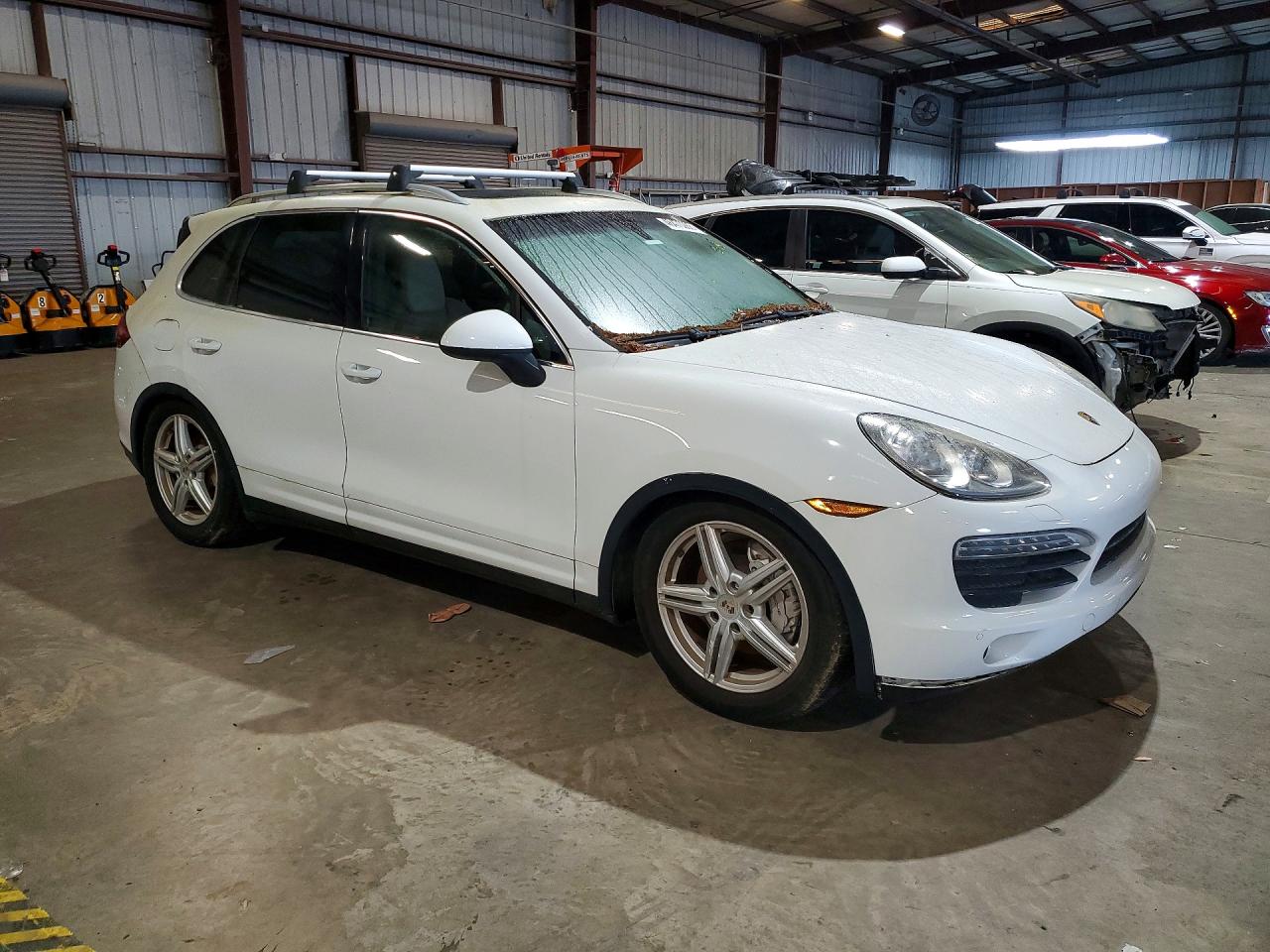 2012 PORSCHE CAYENNE