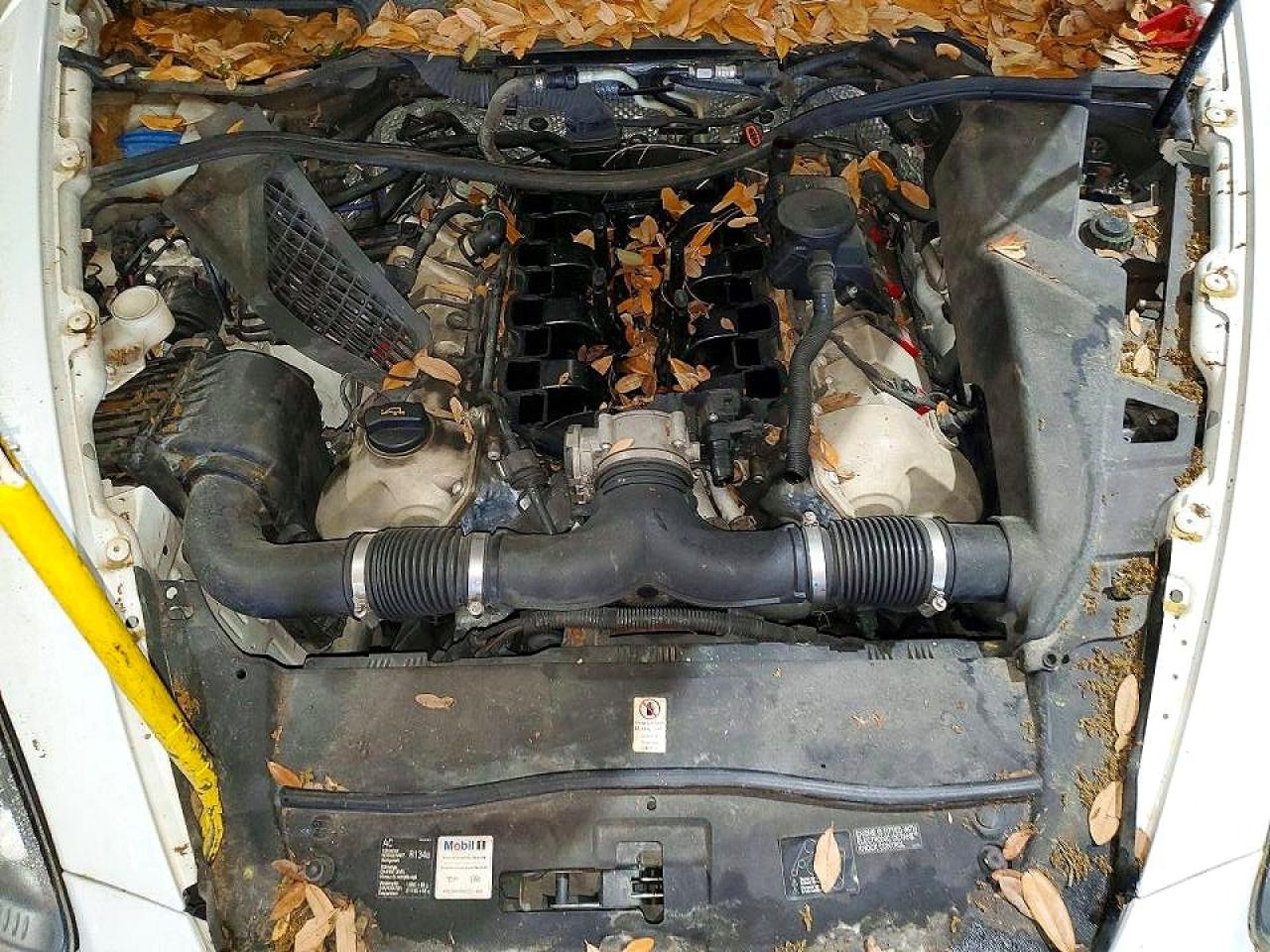 2012 PORSCHE CAYENNE