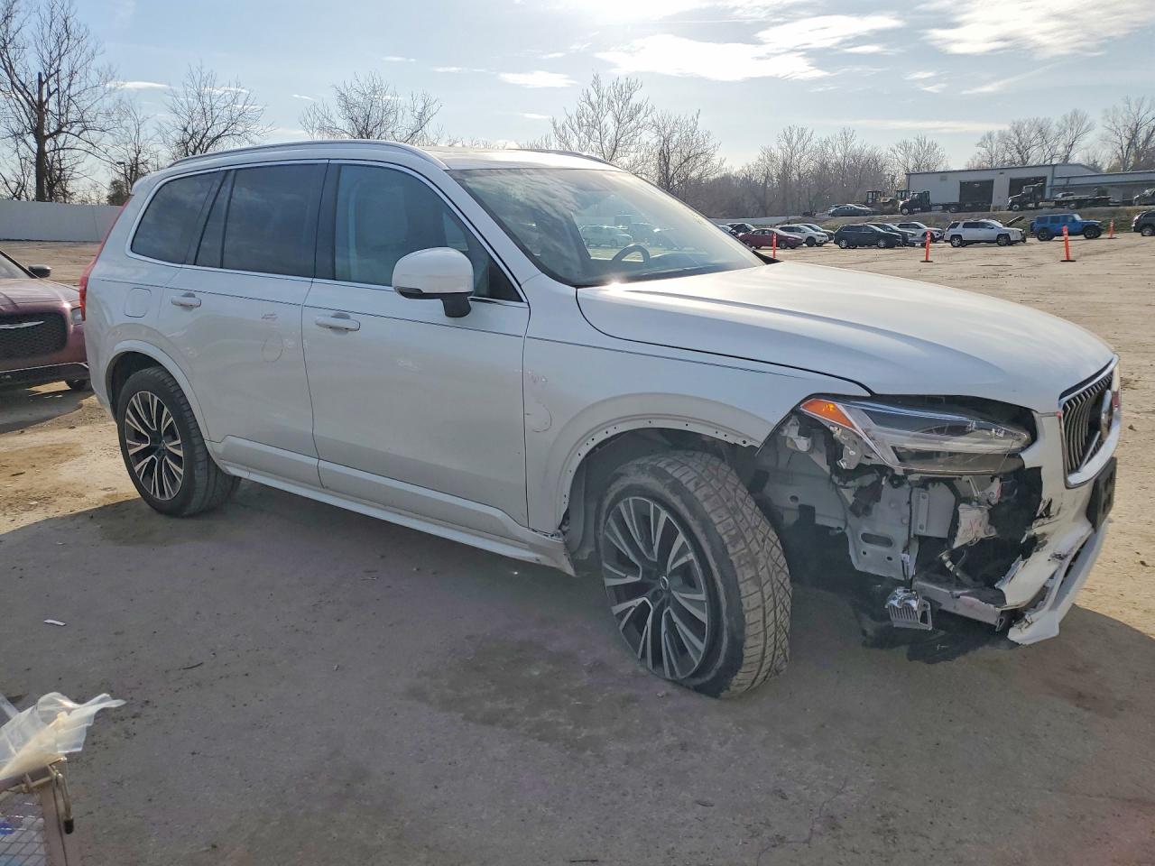 2020 VOLVO XC90
